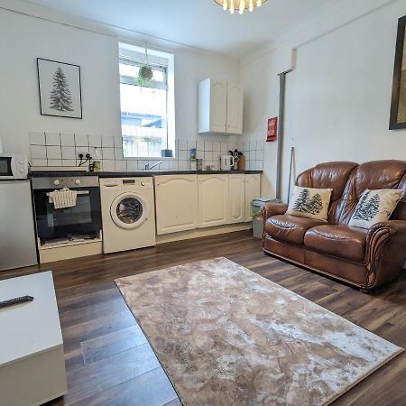 Whitchurch 1 Bedroom Apartment Cardiff Eksteriør billede